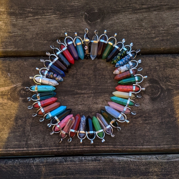 Brandy Melville Jewelry - Mystery Crystal Necklace